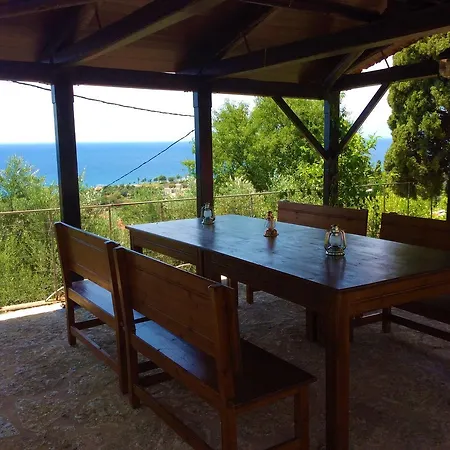 Santava House בית כפרי