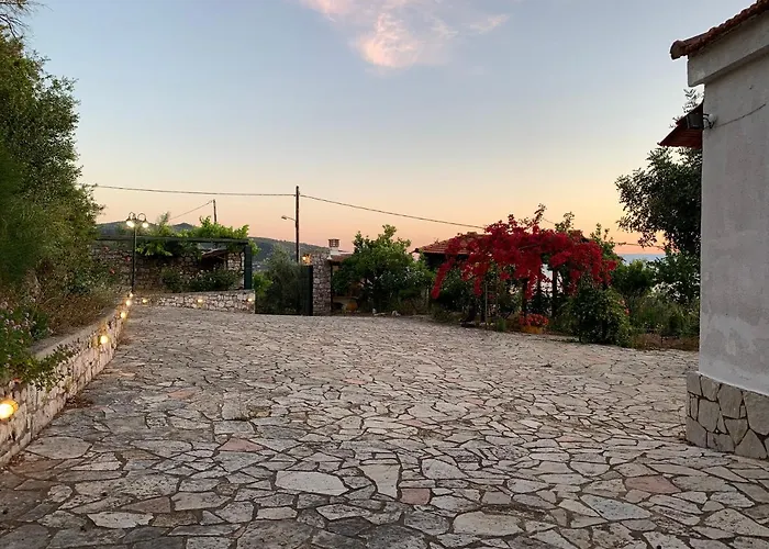 Kır Evi Santava House Akrogiali