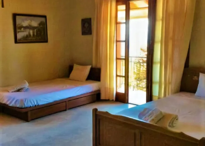 Kır Evi Santava House Akrogiali