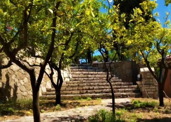 Kır Evi Santava House Akrogiali